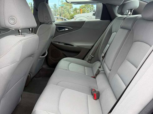 Used 2025 Chevrolet Malibu LT FWD image 20