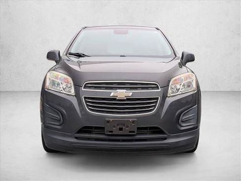 Used 2016 Chevrolet Trax LS w/ LPO, Protection Package FWD image 2