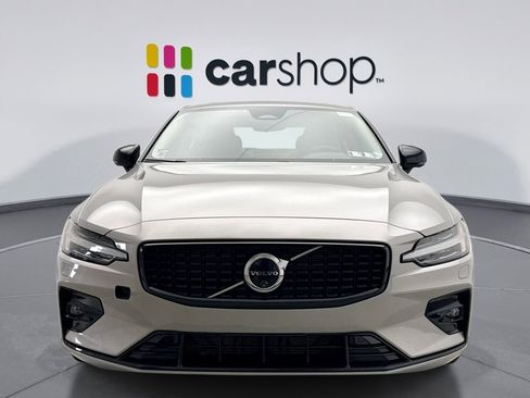 Used 2024 Volvo S60 B5 Plus FWD image 8