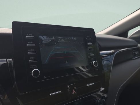 Used 2024 Toyota Camry SE image 26