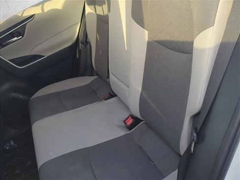 Certified 2021 Toyota RAV4 XLE FWD image 18