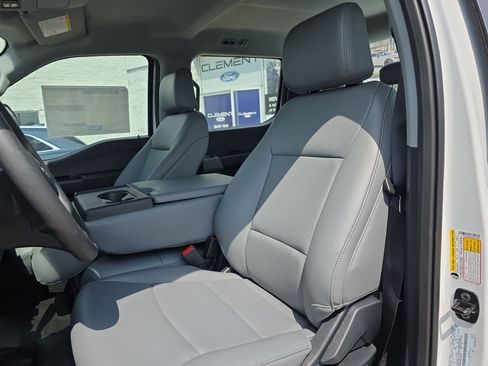 New 2025 Ford F250 XL image 19