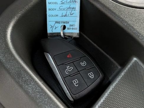 Certified 2023 Chevrolet Silverado 1500 Custom Trail Boss w/ LPO, Dark Essentials Package AWD/4WD image 25