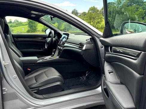Used 2020 Honda Accord Sport image 27