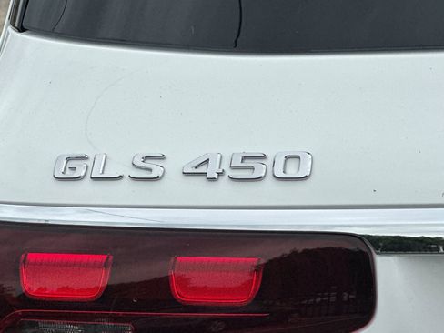 New 2026 Mercedes-Benz GLS 450 4MATIC image 28