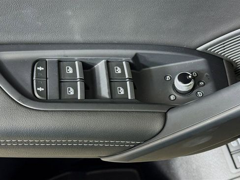 Used 2021 Audi Q5 e Premium Plus w/ Premium Plus Package image 18