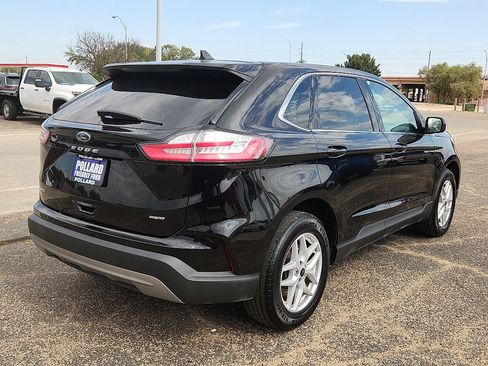 Used 2023 Ford Edge SEL AWD/4WD image 3