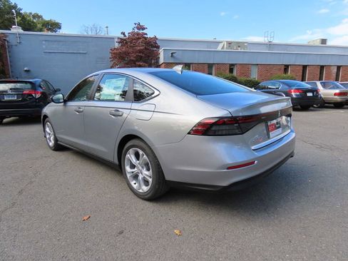 New 2025 Honda Accord LX image 4