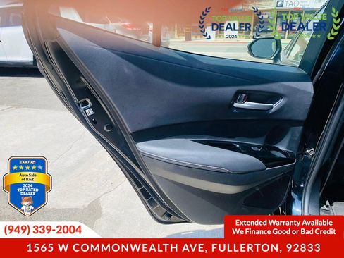 Used 2022 Toyota Corolla SE w/ Carpet Mat Package (TMS) image 26
