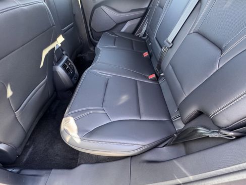 Certified 2025 Ford Mustang Mach-E Premium image 30