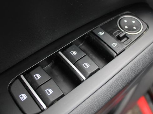 Used 2020 Kia Soul GT-Line FWD image 14