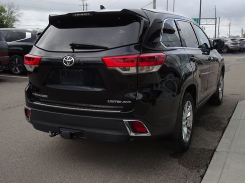 Used 2019 Toyota Highlander Limited AWD/4WD image 5