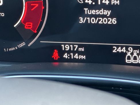 Used 2026 Audi RS Q8 performance image 30