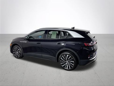 Certified 2023 Volkswagen ID.4 Pro S Plus AWD/4WD image 9