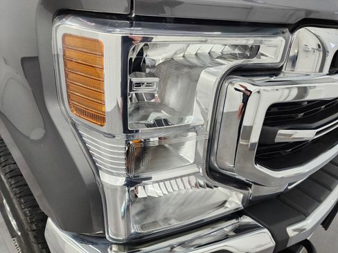 Used 2022 Ford F250 Lariat w/ Lariat Value Package image 26