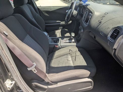 Used 2023 Dodge Charger SXT RWD image 28