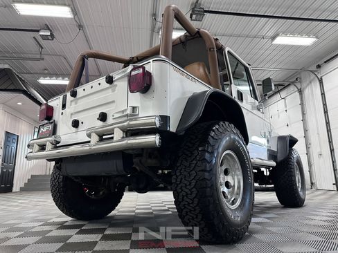 Used 1995 Jeep Wrangler Sport S image 19
