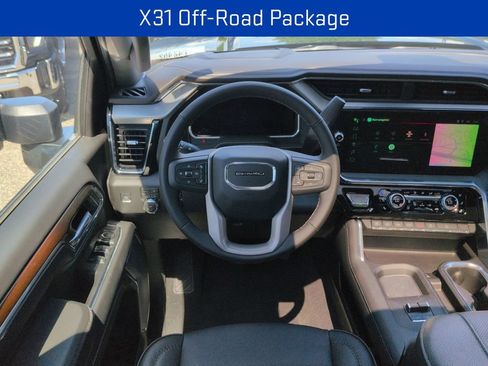 New 2026 GMC Sierra 2500 Denali w/ Denali Reserve Package AWD/4WD image 10