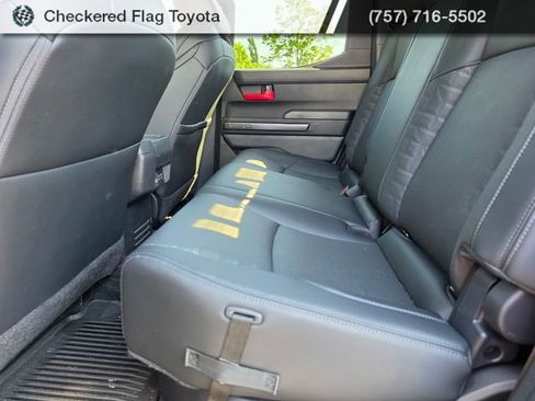 Used 2025 Toyota Tacoma TRD Off-Road w/ TRD Off Road Premium Package AWD/4WD image 24