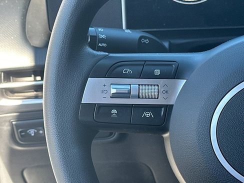 Used 2025 Hyundai Tucson SEL image 25