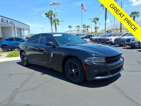 Used 2022 Dodge Charger SXT RWD image 1