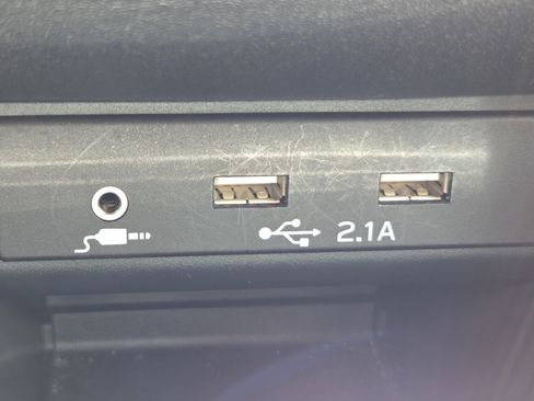 Used 2022 Subaru Outback Limited AWD/4WD image 8