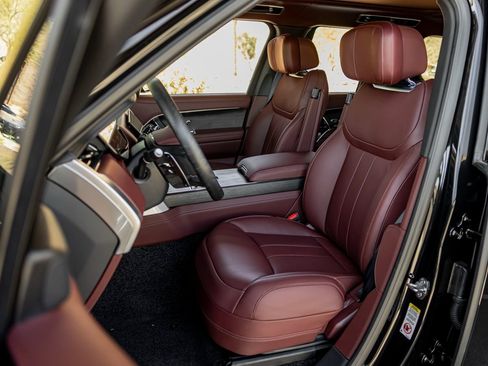 New 2025 Land Rover Range Rover Autobiography image 13