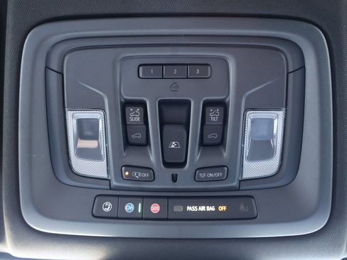 New 2026 Chevrolet Silverado 1500 ZR2 image 25