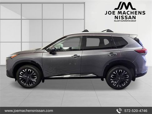 New 2026 Nissan Rogue Platinum w/ Platinum Premium Package image 2