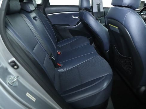 Used 2014 Hyundai Elantra GT w/ Option Group 02 image 32