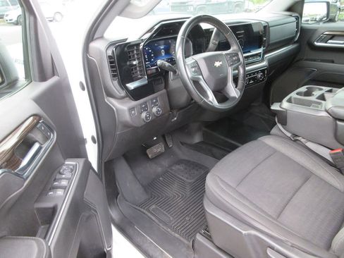 Certified 2023 Chevrolet Silverado 1500 LT AWD/4WD image 14