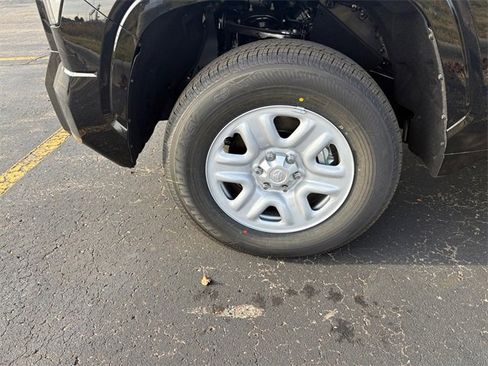 New 2026 Toyota Tundra SR image 16