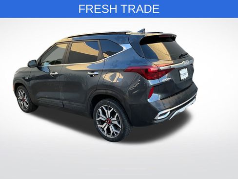 Used 2022 Kia Seltos SX image 3