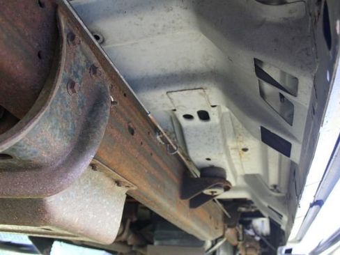 Used 2000 Ford F350 XL image 14