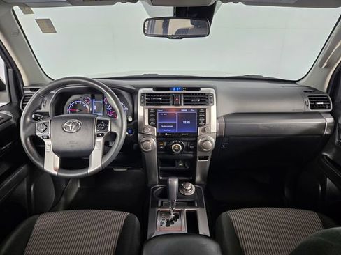 Used 2023 Toyota 4Runner SR5 AWD/4WD image 25