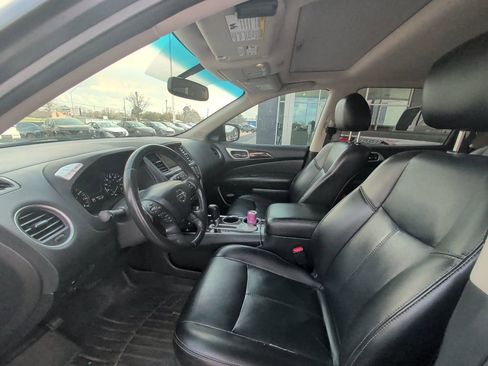 Used 2014 Nissan Pathfinder SL w/ SL Premium Package image 5