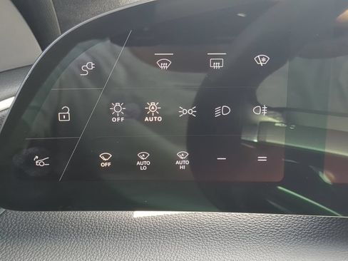 Used 2024 Lucid Air Touring AWD/4WD image 26