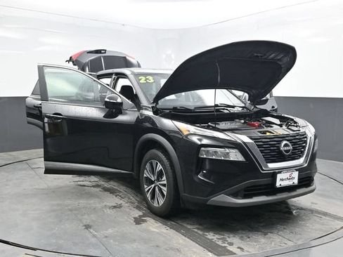 Used 2023 Nissan Rogue SV AWD/4WD image 37