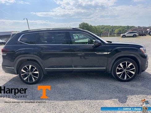 Used 2025 Volkswagen Atlas SEL Premium R-Line image 6