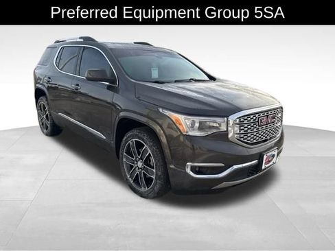 Used 2019 GMC Acadia Denali w/ Technology Package image 4