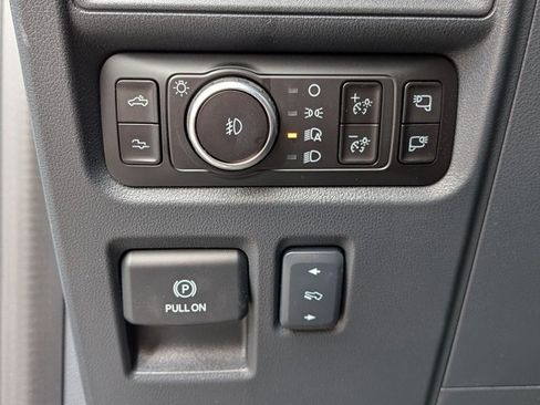 Used 2026 Ford F150 Raptor AWD/4WD image 17