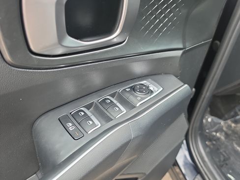 Certified 2023 Kia Sorento EX AWD/4WD image 19