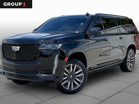 Used 2021 Cadillac Escalade ESV Sport Platinum AWD/4WD image 1
