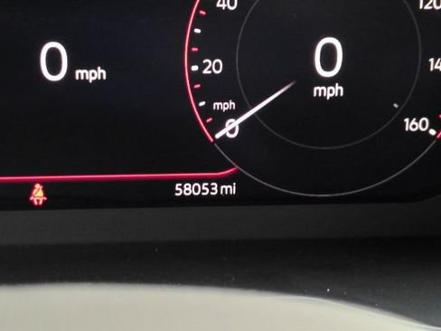 Used 2022 Volkswagen Jetta SEL FWD image 40