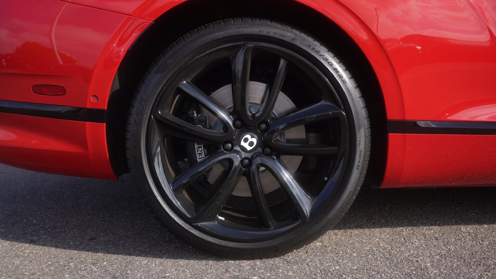 Certified 2022 Bentley Continental GT AWD/4WD image 18