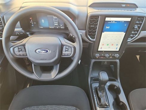 Used 2025 Ford Ranger XL w/ Trailer Tow Package image 11