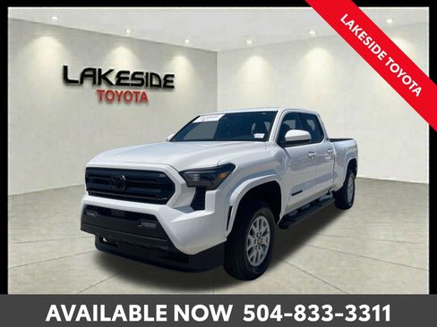 Certified 2026 Toyota Tacoma SR5 AWD/4WD image 1