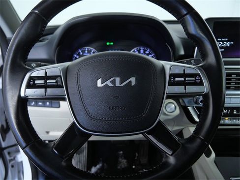 Used 2022 Kia Telluride S image 22