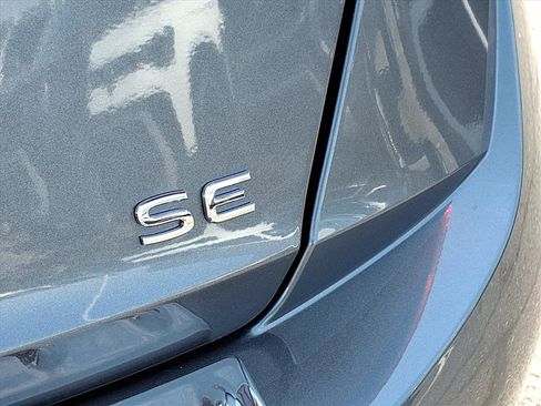 New 2026 Volkswagen Jetta SE image 6