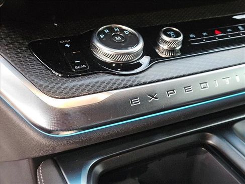 New 2026 Ford Expedition Max Platinum w/ Stealth Appearance Package image 14